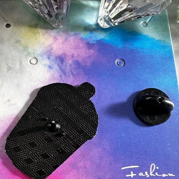 Raccoon Boba Tea Lapel Pin Pearl Tea Bubble Tea Pin Brooch Accessories Jewelry - Picture 4 of 8